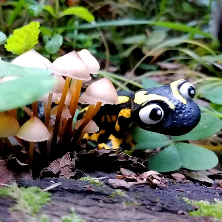 figurine-salamandre-pate-polymere